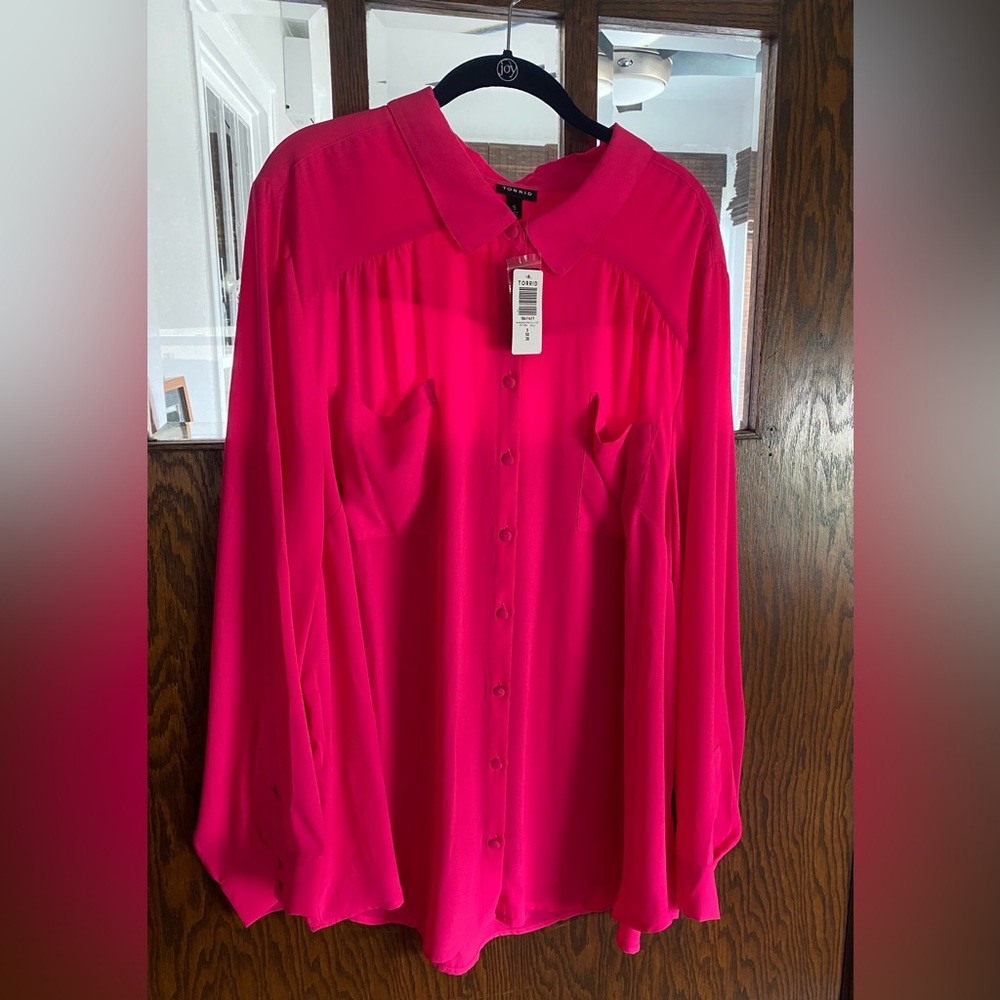 **5 for $25** Sz 5 (28) TORRID pink blouse NWT